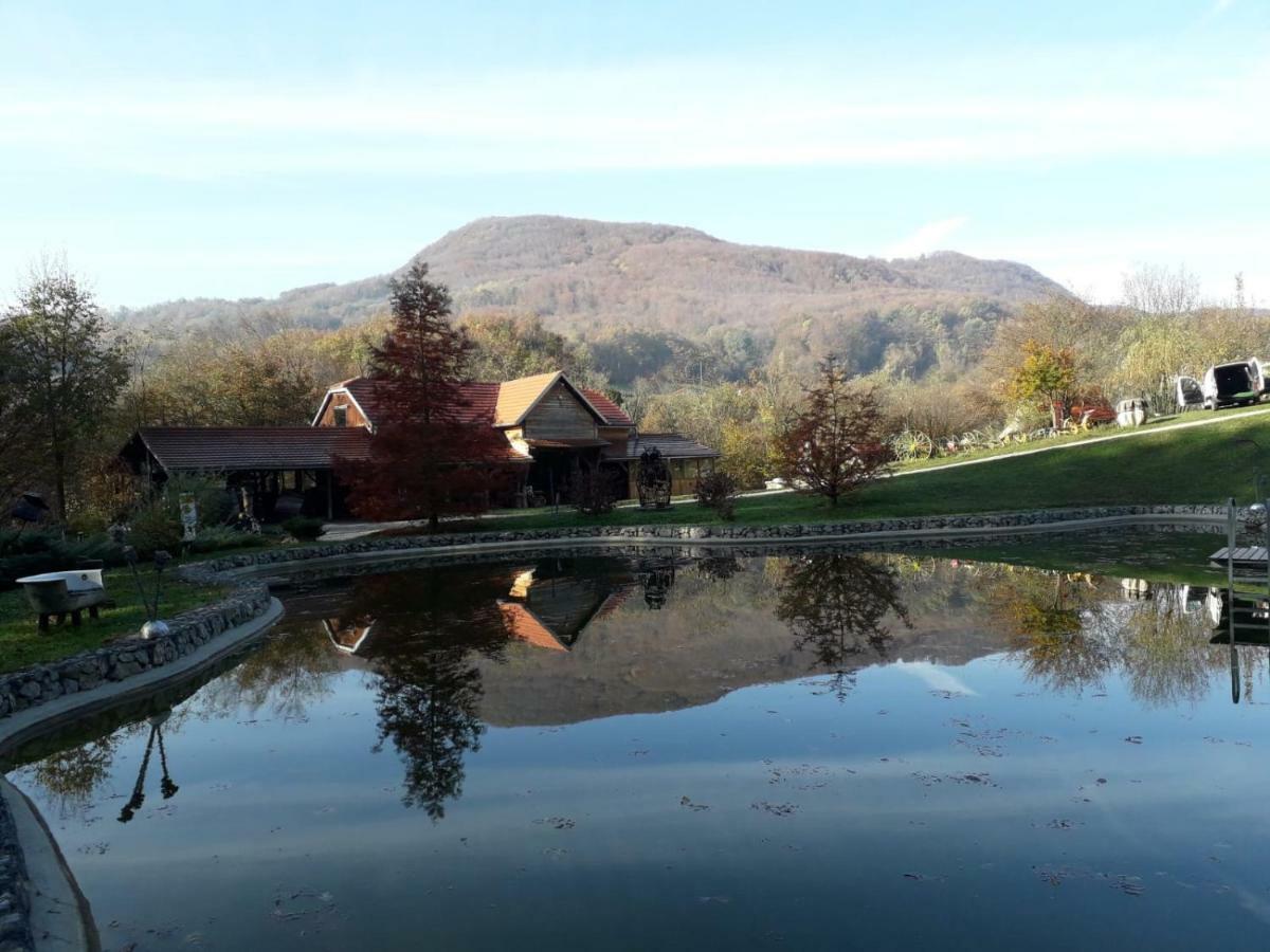 Country House With A Pool In Medvednica Nature Park Zágráb Kültér fotó